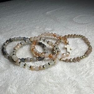 Beaded Bracelet Set of 4 Neutral Peach Gold & Grey Tones with a Cross Charm NWOT